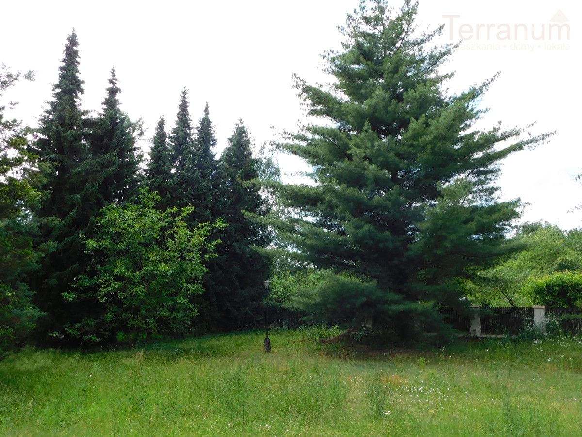 dom wolnostojący, 5 pokoi Jachranka. Zdjęcie 23