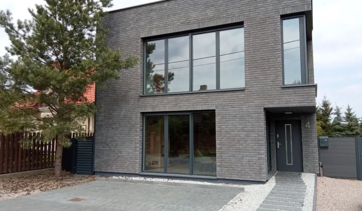 dom wolnostojący, 3 pokoje Stare Babice, ul. Andrzeja Kmicica