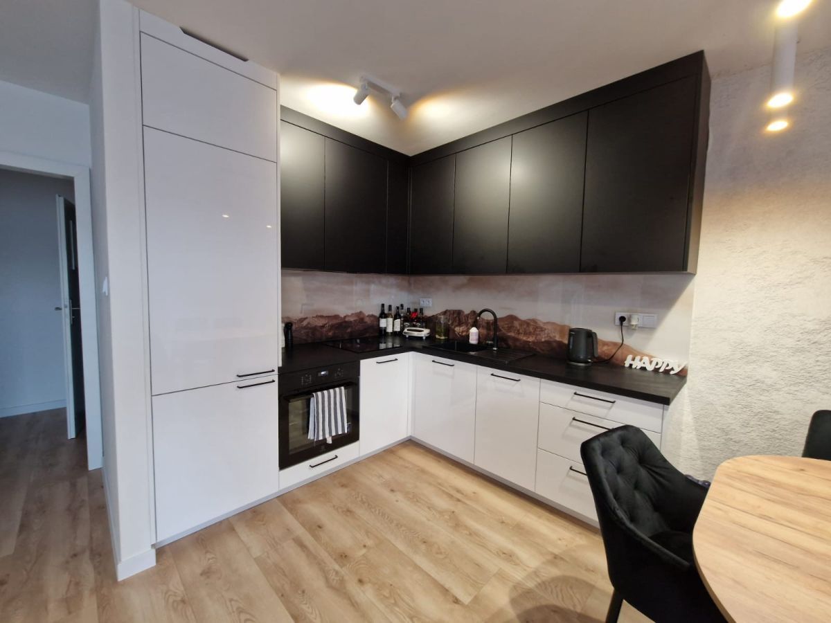 Mieszkanie 2-pokojowe Jelenia Góra. Zdjęcie 3