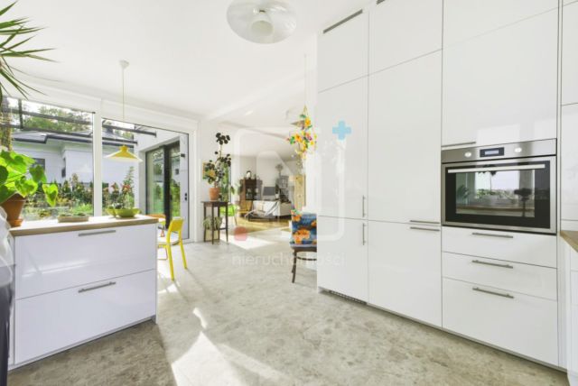 dom wolnostojący, 7 pokoi Józefów. Zdjęcie 8