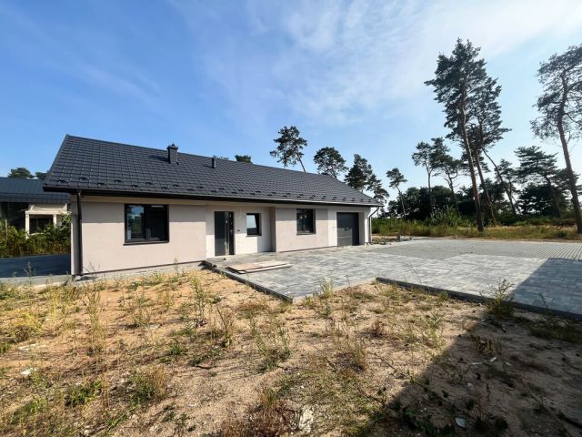 dom wolnostojący, 4 pokoje Ostrowiec Świętokrzyski, ul. Stefana Żeromskiego. Zdjęcie 3