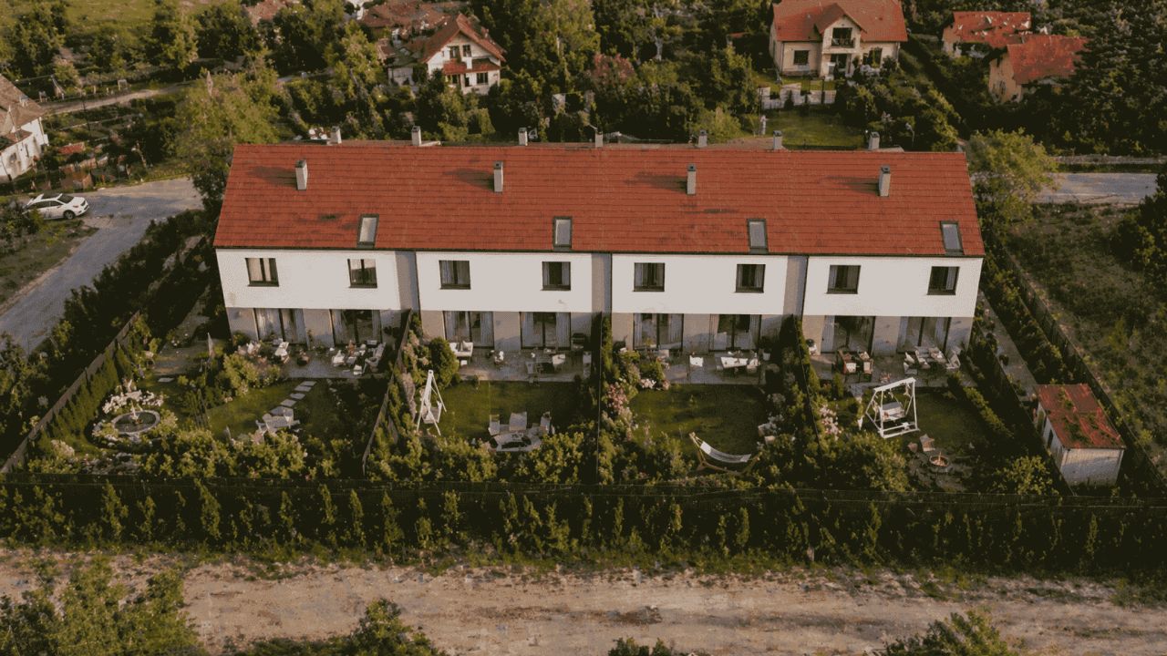 dom szeregowy, 4 pokoje Żurawiniec, ul. Sosnowa. Zdjęcie 2