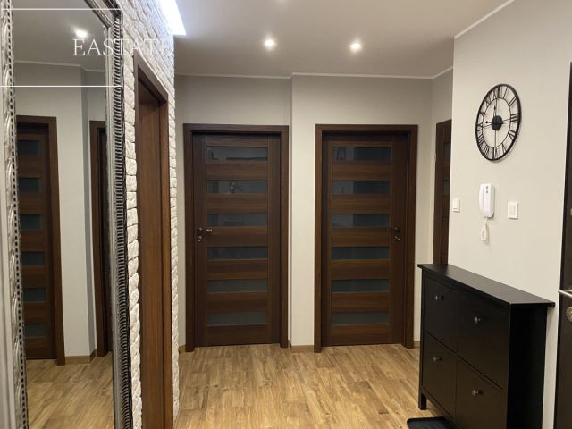 Mieszkanie 5-pokojowe Warszawa Targówek, ul. Pohulanka. Zdjęcie 2