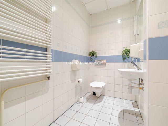 Mieszkanie 3-pokojowe Kraków Stare Miasto, pl. gen. Władysława Sikorskiego. Zdjęcie 12