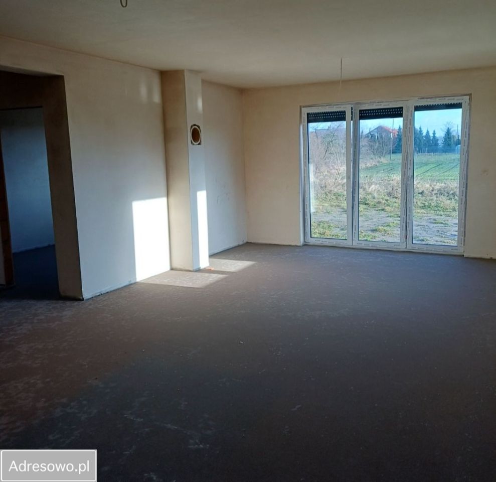 dom wolnostojący, 4 pokoje Osiek Mały, ul. Stawowa. Zdjęcie 2