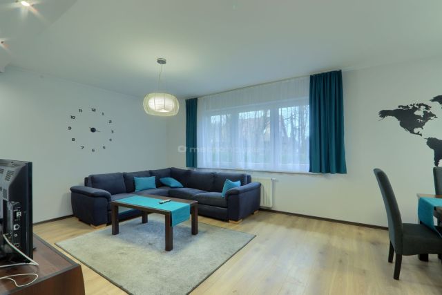 dom wolnostojący, 4 pokoje Zgierz. Zdjęcie 10