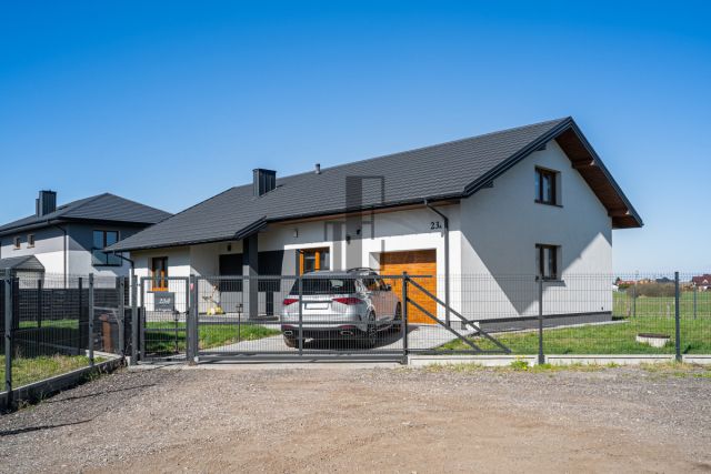 dom wolnostojący, 4 pokoje Wola Rasztowska, ul. Przyjaźni. Zdjęcie 19