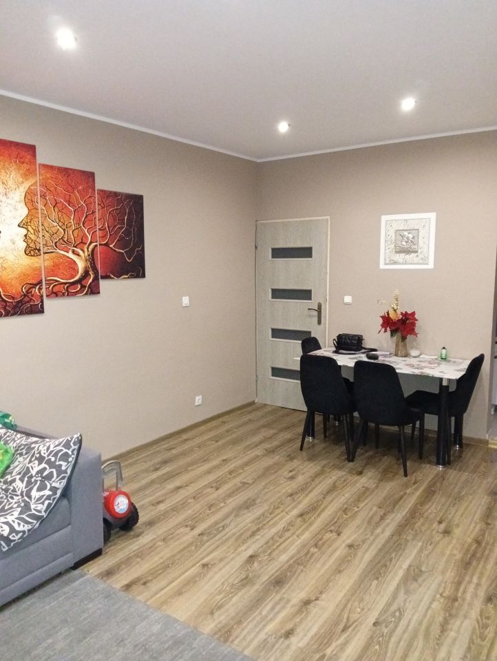 Mieszkanie 3-pokojowe Górowo Iławeckie, pl. Ratuszowy. Zdjęcie 3