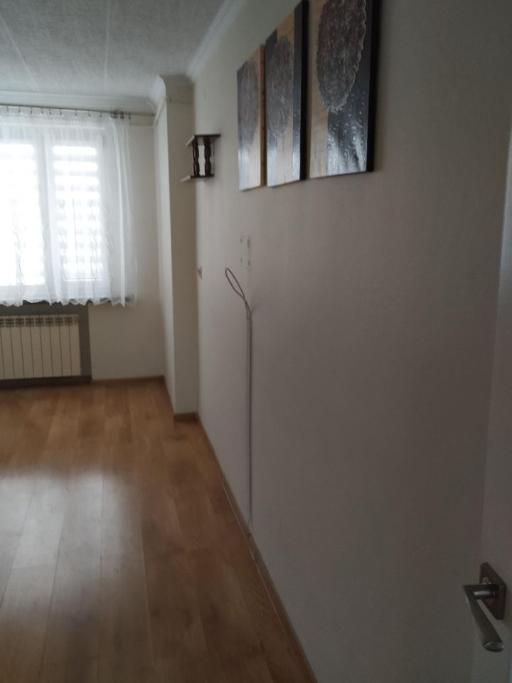 Mieszkanie 3-pokojowe Nieledew. Zdjęcie 3