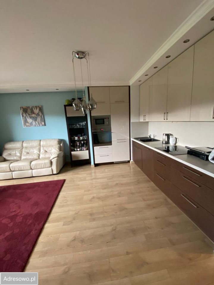 Mieszkanie 4-pokojowe Bielawa. Zdjęcie 8