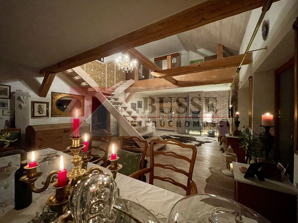 dom wolnostojący, 7 pokoi Trzeszczyn. Zdjęcie 12