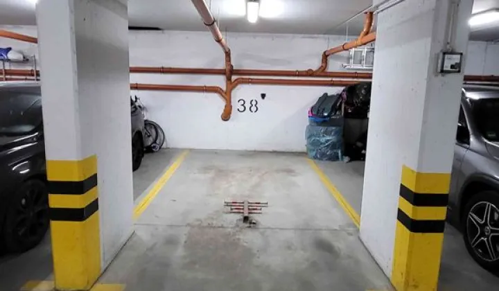 Garaż/miejsce parkingowe Wrocław Krzyki, ul. Przyjaźni