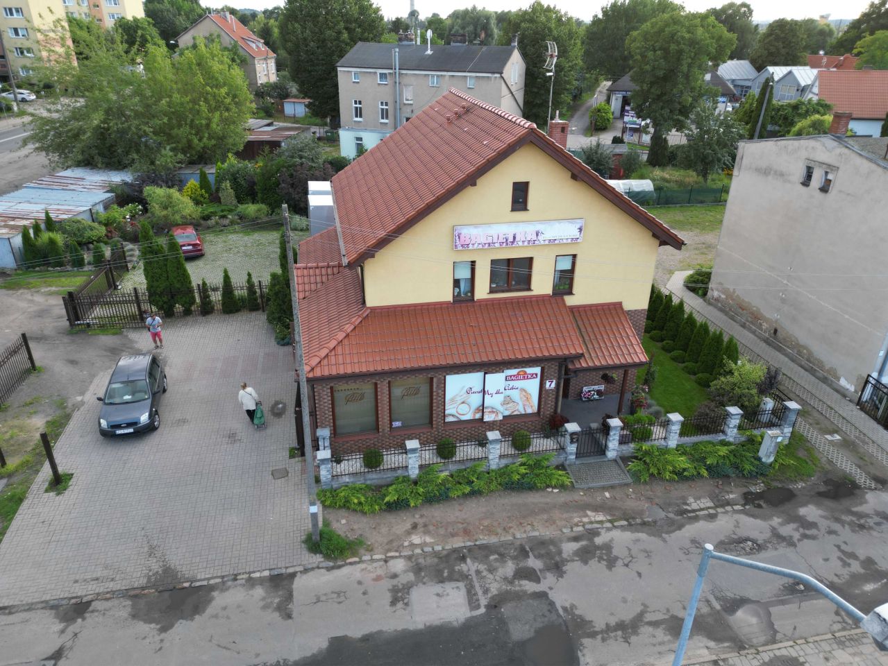 Lokal Szczecin Podjuchy. Zdjęcie 3