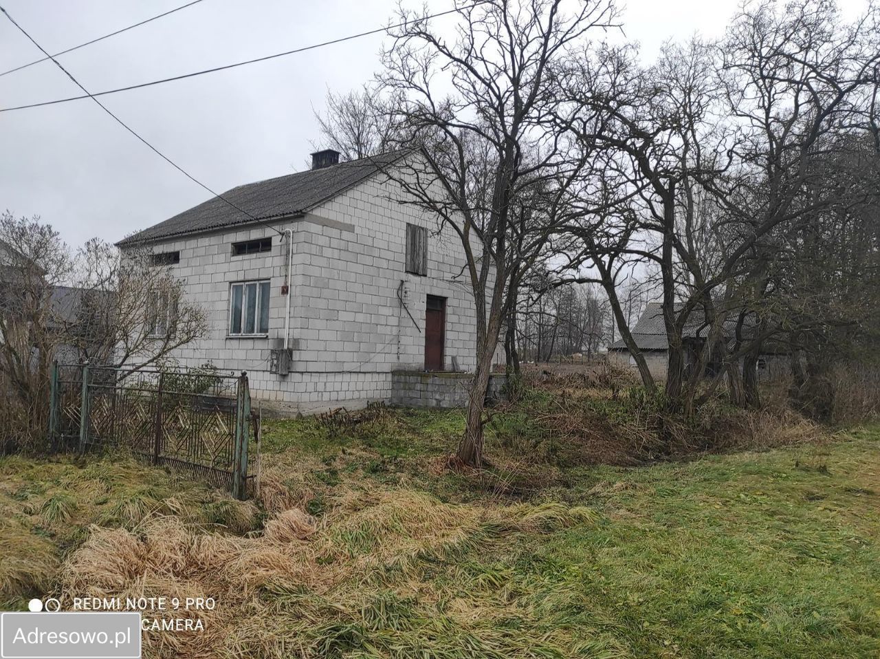 dom wolnostojący, 4 pokoje Brus. Zdjęcie 3