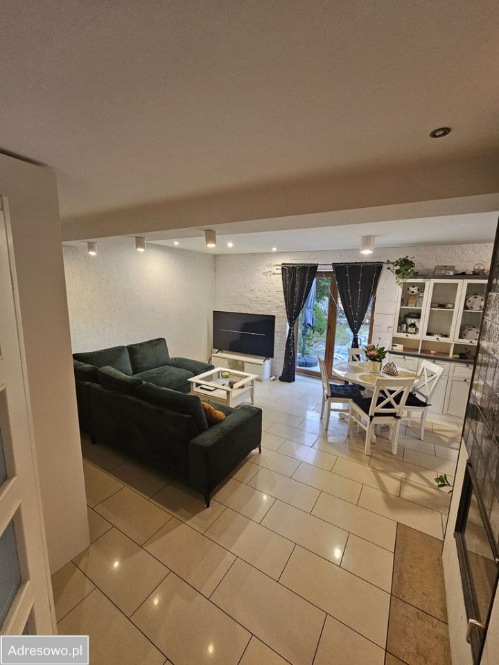 dom wolnostojący, 5 pokoi Siechnice, ul. Opolska. Zdjęcie 13