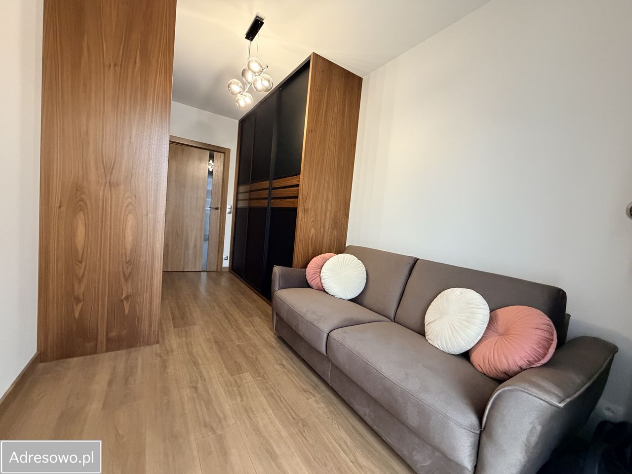 Mieszkanie 3-pokojowe Katowice Muchowiec. Zdjęcie 2