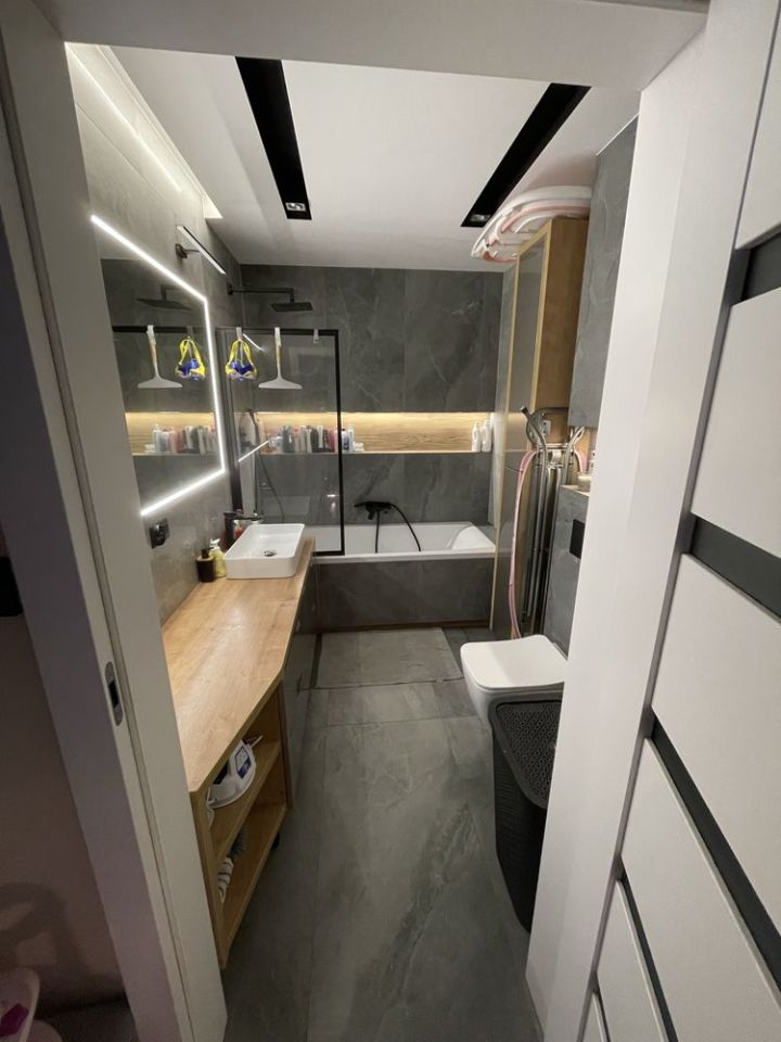 Mieszkanie 3-pokojowe Radomsko. Zdjęcie 2