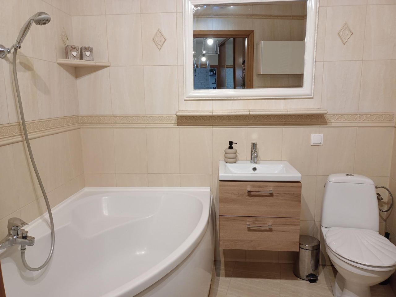 Mieszkanie 2-pokojowe Warszawa Mokotów, ul. Bartycka. Zdjęcie 4