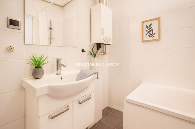 Mieszkanie 4-pokojowe Kraków Grzegórzki, ul. Stanisława Moniuszki. Zdjęcie 10