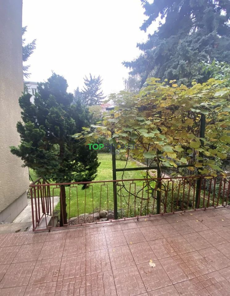 dom szeregowy, 5 pokoi Warszawa Praga-Południe. Zdjęcie 17