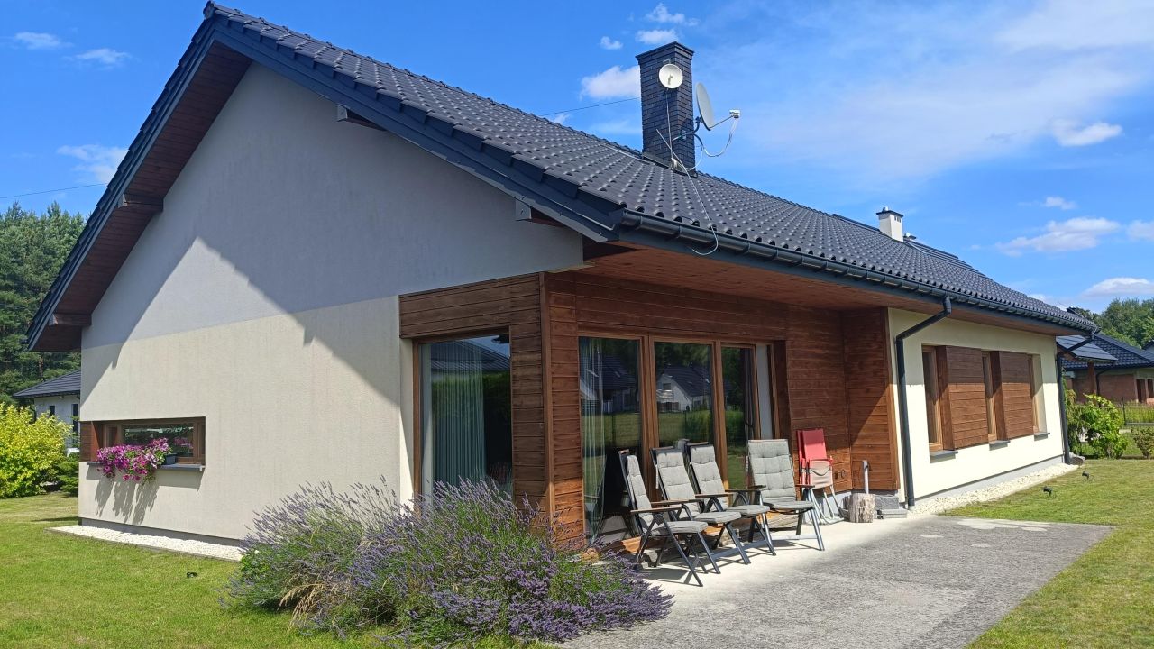 dom wolnostojący, 4 pokoje Niestachów. Zdjęcie 2