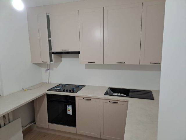 Mieszkanie 3-pokojowe Kraków Bieżanów, ul. ks. Piotra Ściegiennego. Zdjęcie 2