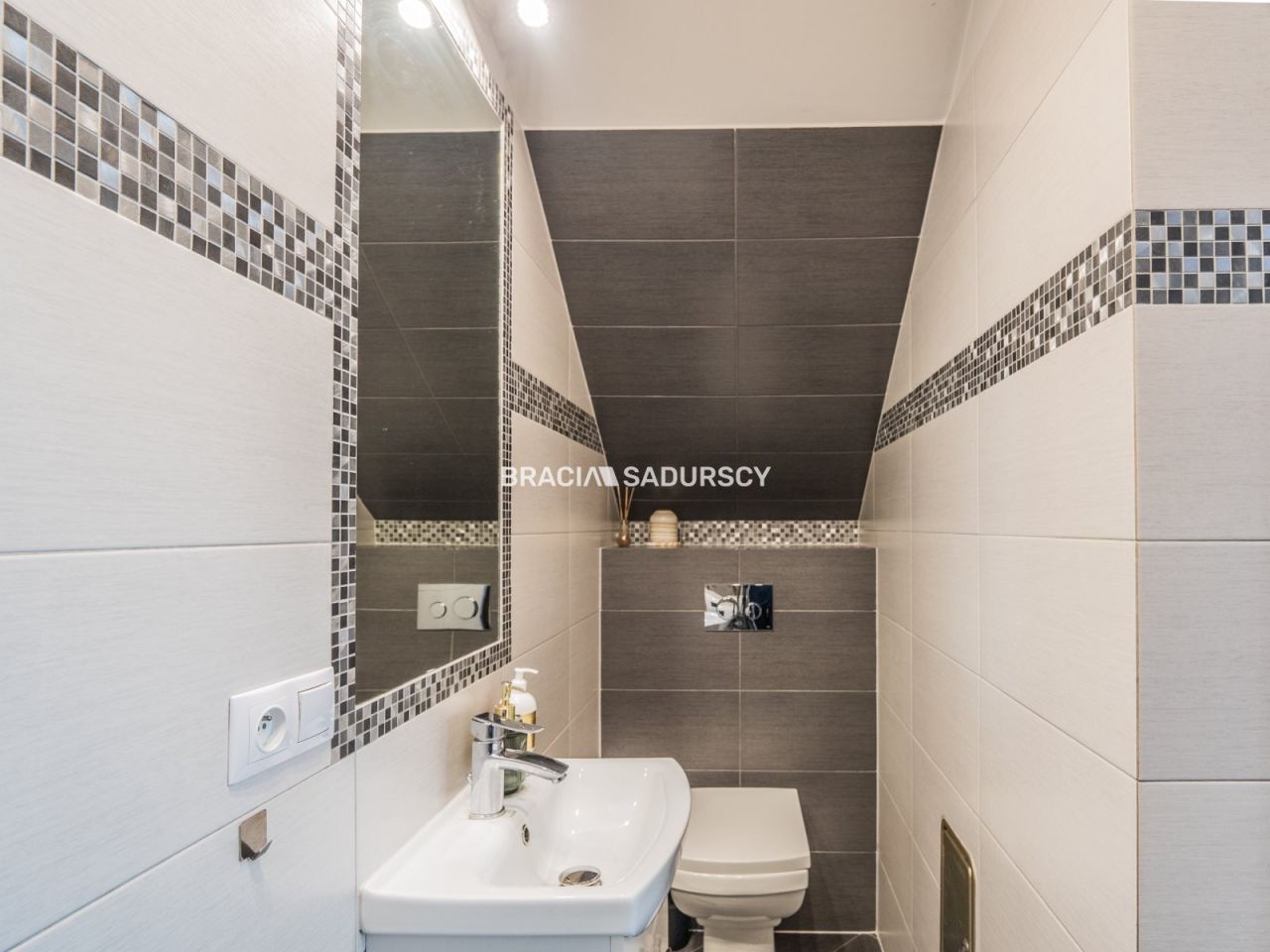 bliźniak, 3 pokoje Kraków Swoszowice, ul. Jerzego Smoleńskiego. Zdjęcie 9