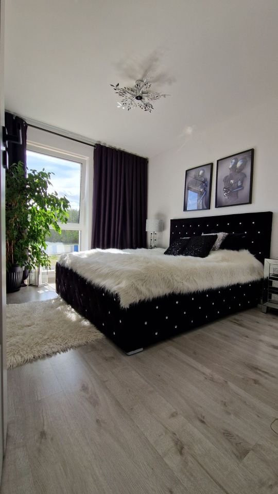 bliźniak Bolszewo, ul. św. Huberta. Zdjęcie 4