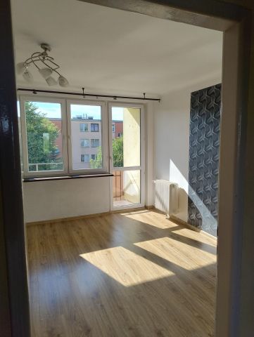 Mieszkanie 2-pokojowe Radom Osiedle XV-lecia, ul. Miła. Zdjęcie 1