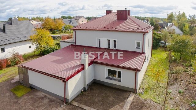 dom wolnostojący, 6 pokoi Radłów. Zdjęcie 5