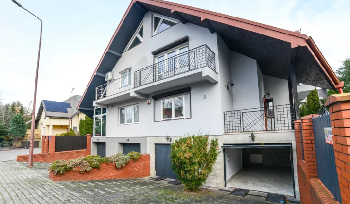 bliźniak, 8 pokoi Komorów, ul. Szmaragdowa