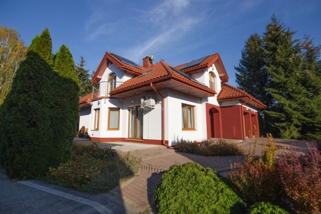 dom wolnostojący, 6 pokoi Stanisławów Pierwszy. Zdjęcie 2