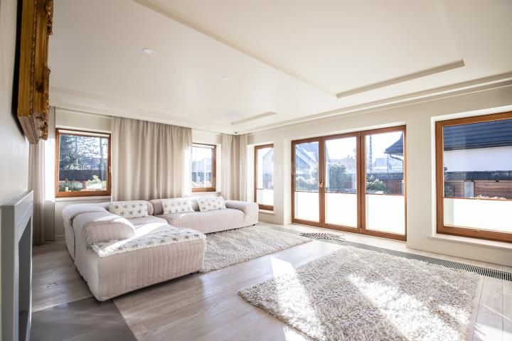 dom wolnostojący, 4 pokoje Nowy Targ, ul. Nadmłynówka. Zdjęcie 3