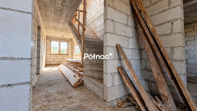 dom wolnostojący, 14 pokoi Zalutyń. Zdjęcie 6