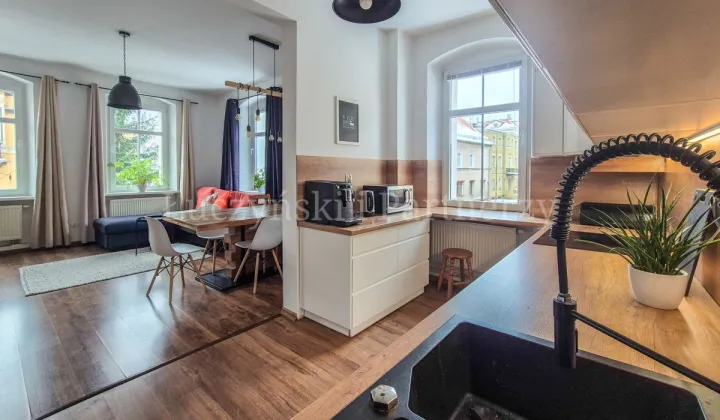 Mieszkanie 3-pokojowe Jelenia Góra Cieplice Śląskie-Zdrój