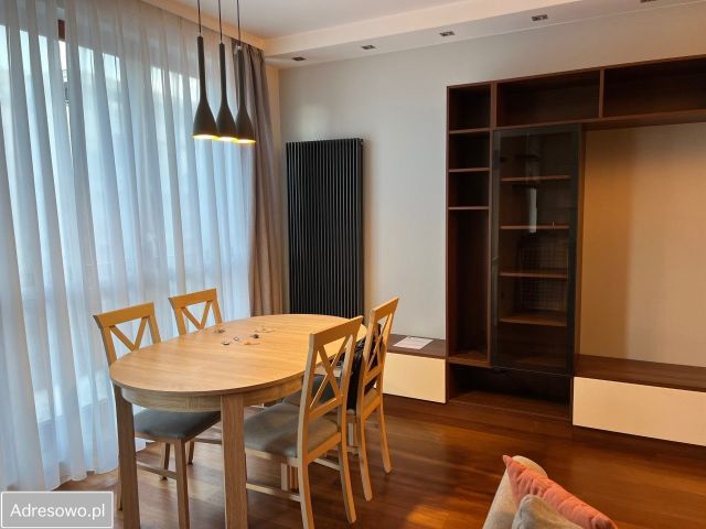 Mieszkanie 3-pokojowe Warszawa Wilanów, ul. Księdza Prymasa Augusta Hlonda. Zdjęcie 1