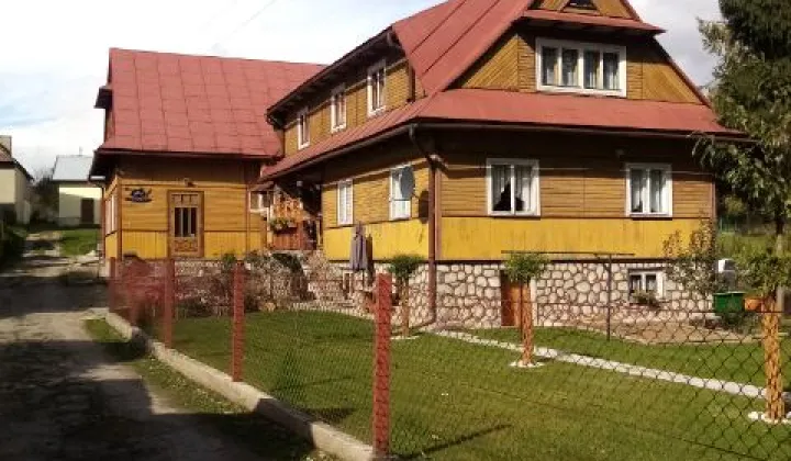 dom wolnostojący, 7 pokoi Gronków