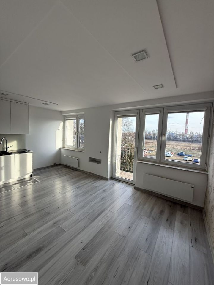 Mieszkanie 3-pokojowe Pabianice, ul. Rypułtowicka. Zdjęcie 1