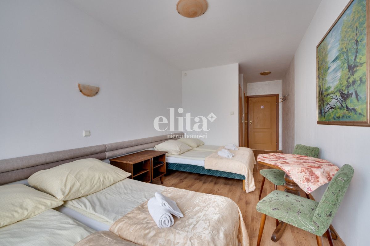 Hotel/pensjonat Łeba, ul. Sienkiewicza. Zdjęcie 4