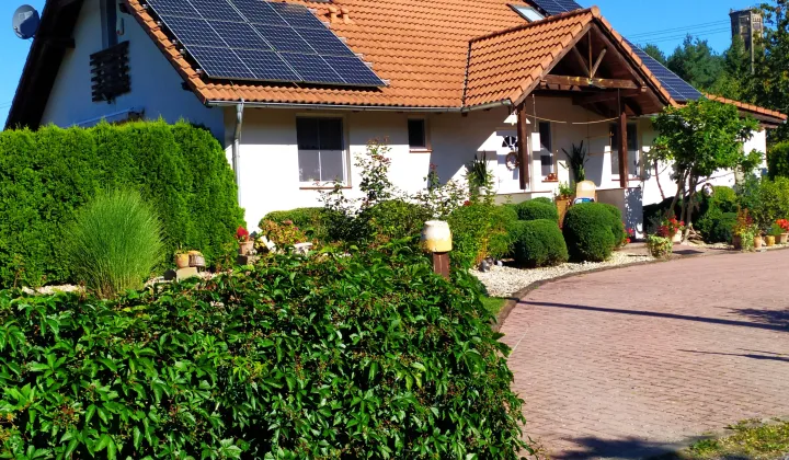 dom wolnostojący, 5 pokoi Żeliszów