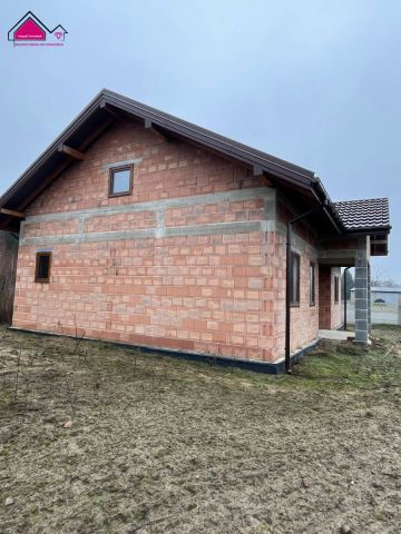 dom wolnostojący, 4 pokoje Osiek Mały. Zdjęcie 7