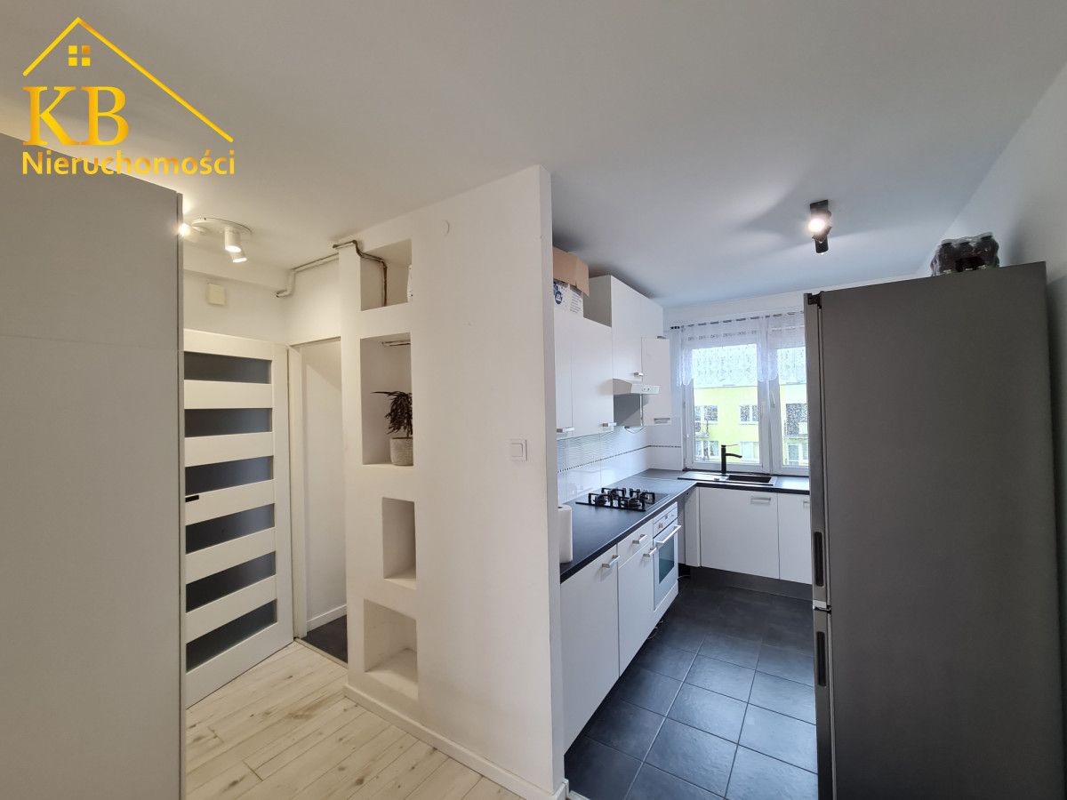 Mieszkanie 2-pokojowe Wałbrzych Piaskowa Góra, ul. Tadeusza Gajcego. Zdjęcie 4