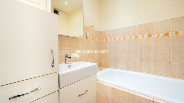 Mieszkanie 2-pokojowe Kraków Podgórze Duchackie, ul. Jana Sas-Zubrzyckiego. Zdjęcie 26