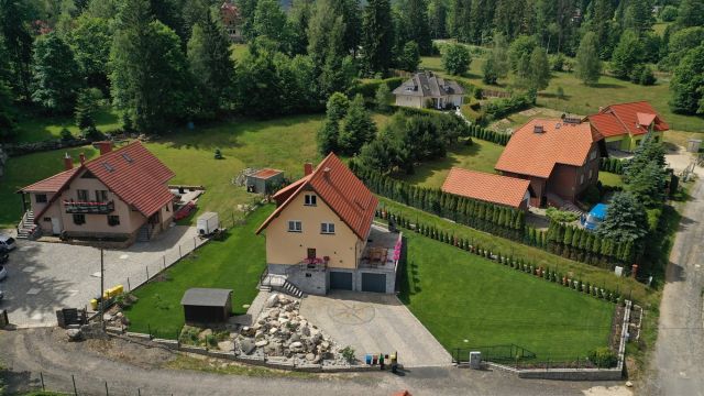 dom wolnostojący, 6 pokoi Szklarska Poręba Biała Dolina, ul. Zdrojowa. Zdjęcie 32