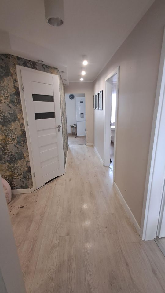 Mieszkanie 3-pokojowe Mielec Borek, ul. Jerzego Bajana. Zdjęcie 4