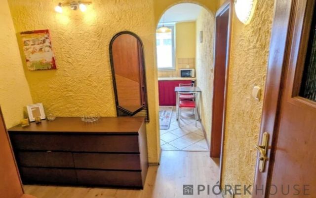 Mieszkanie 2-pokojowe Warszawa Targówek, ul. Krasiczyńska. Zdjęcie 3