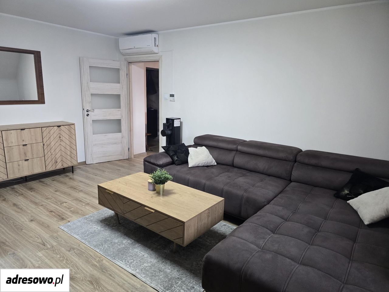 Mieszkanie na sprzedaż bez pośredników          
          
            al. Wojciecha Korfantego          
          
            Gliwice Śródmieście