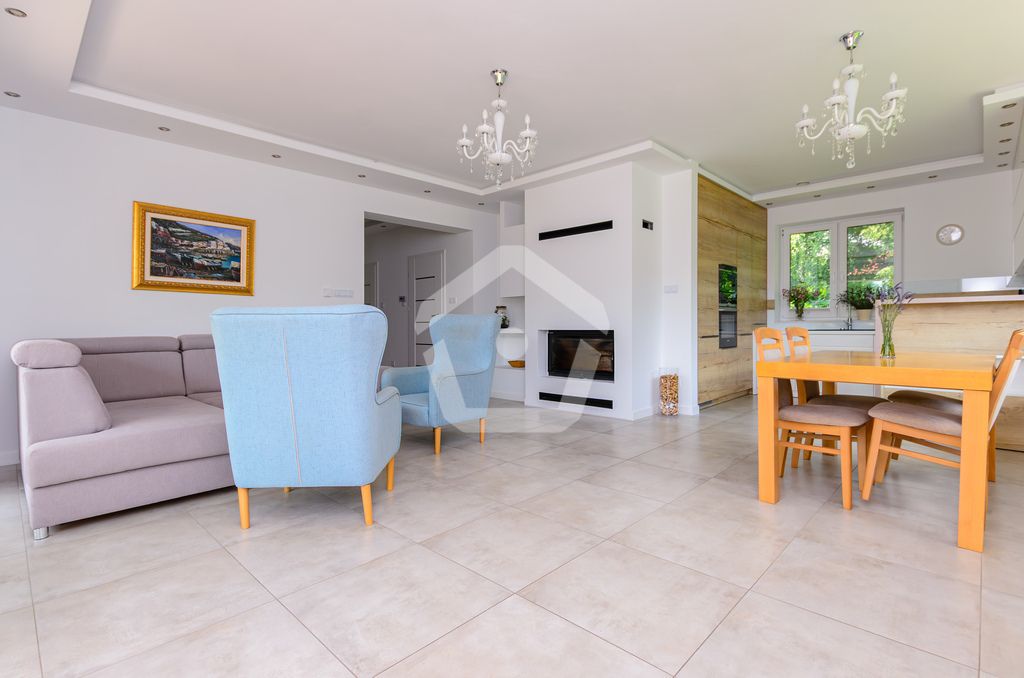 dom wolnostojący, 3 pokoje Kielnarowa. Zdjęcie 9