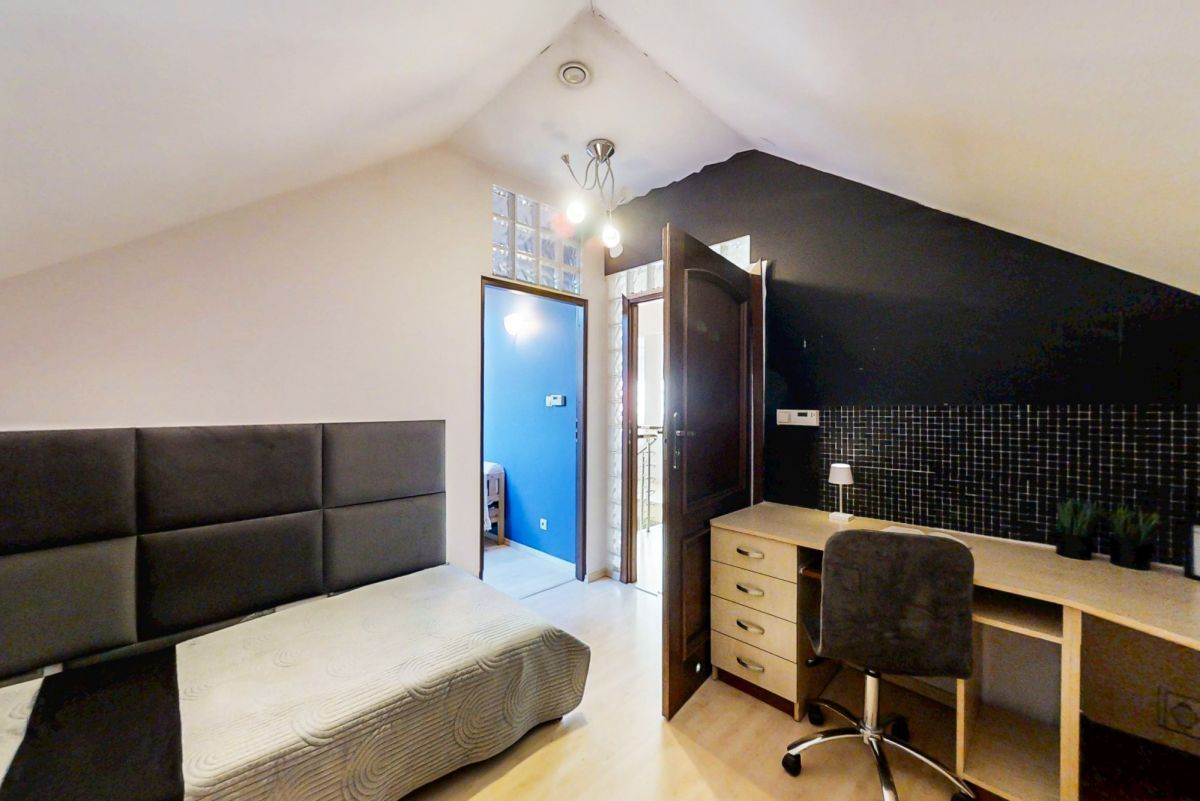 dom wolnostojący, 4 pokoje Pabianice, ul. Pomorska. Zdjęcie 13