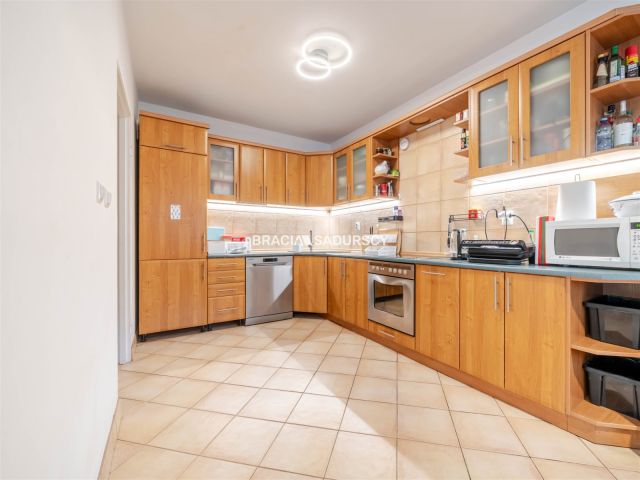 Mieszkanie 2-pokojowe Kraków Dębniki, ul. Kobierzyńska. Zdjęcie 2